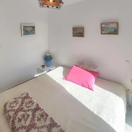 2 Bedroom Lovely In D'aude * Fleury (Aude)