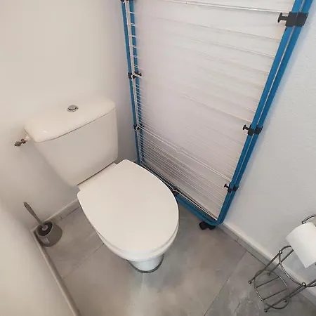 2 Bedroom Lovely Apartment In Fleury D'Aude *