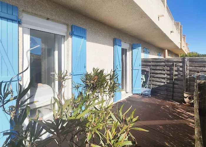 Stunning In D'aude With Wifi דירה פלורי